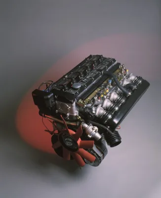 bmw-rady-6-e24-21