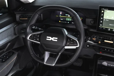 dacia-striker-hybrid-150-4x4-2026-19