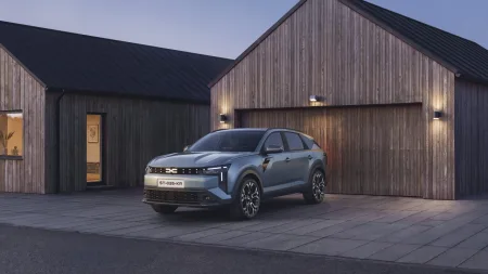 dacia-striker-hybrid-155-2026-1