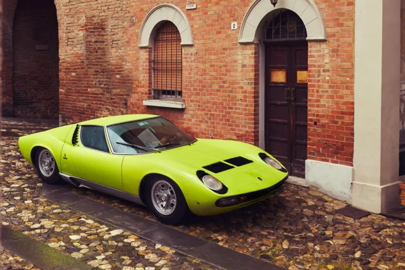 lamborghini-miura-s
