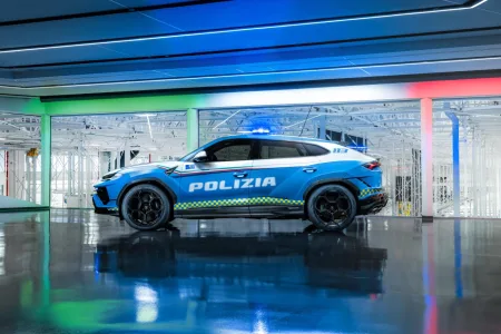 lamborghini-urus-performante-polizia-di-stato-2