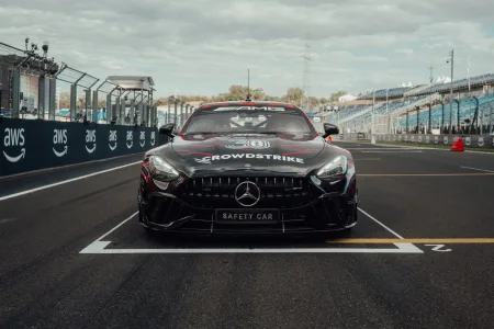 mercedes-amg-gt-63-pro-safety-car-formule-1-7