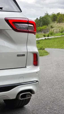 test-2026-ford-kuga-hybrid-awd-sound-edition-12