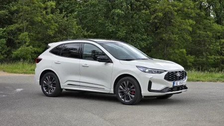 test-2026-ford-kuga-hybrid-awd-sound-edition-3