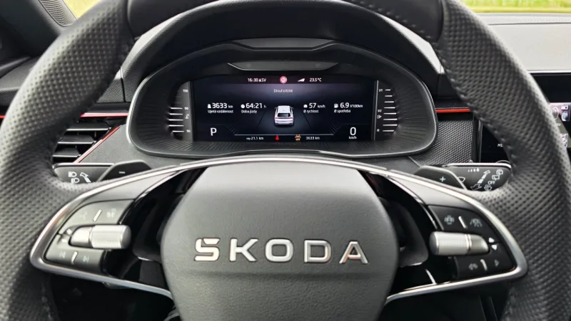 test-2026-skoda-kamiq-15-tsi-dsg-15