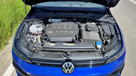 test-2026-volkswagen-golf-variant-r-line-people-20-tsi-150-kw-25