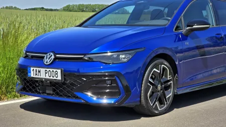 test-2026-volkswagen-golf-variant-r-line-people-20-tsi-150-kw-8