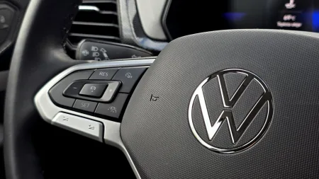 test-2026-volkswagen-t-cross-10-tsi-85-kw-17