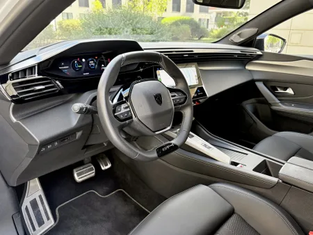 test-2026-peugeot-308-sw-gt-plug-in-hybrid-16