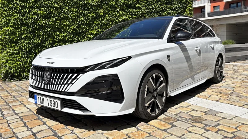 test-2026-peugeot-308-sw-gt-plug-in-hybrid