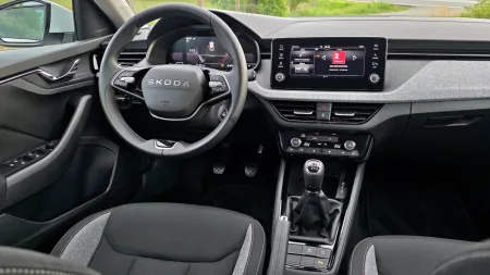 test-2026-skoda-scala-10-tsi-6mt-16