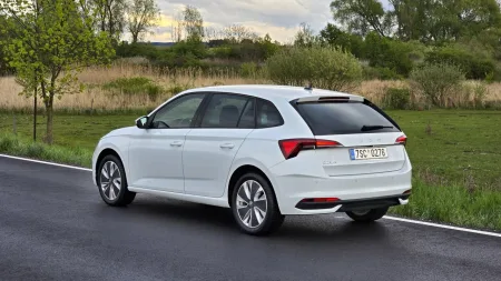 test-2026-skoda-scala-10-tsi-6mt-4