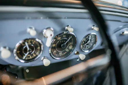 1952-mercedes-benz-170-v-9