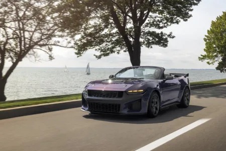 2026-ford-mustang-dark-horse-sc-14-2