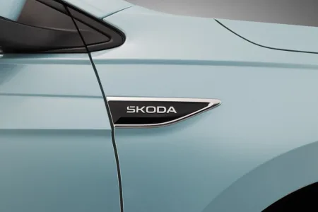 2026-skoda-slavia-prestige-indie-8