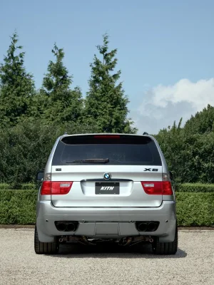 bmw-x5-e53-kith-5