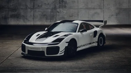 porsche-911-gt2-rs-porsche-flachbau-rs-16