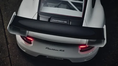 porsche-911-gt2-rs-porsche-flachbau-rs-20