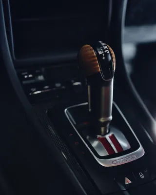 porsche-911-gt2-rs-porsche-flachbau-rs-28