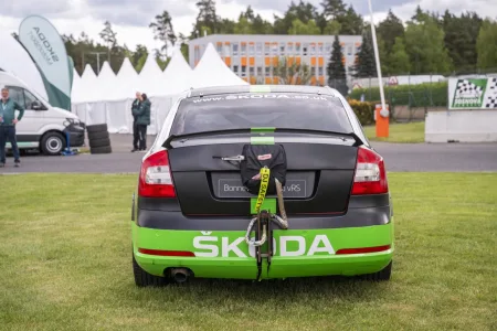 skoda-octavia-vrs-bonneville-special-10