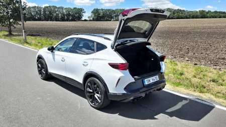 test-2026-cupra-formentor-vz-25