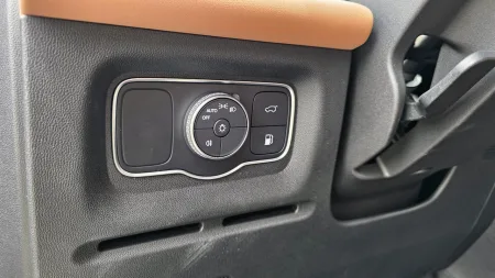 test-2026-chery-tiggo-9-phev-17