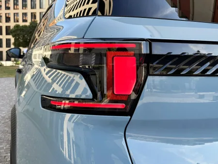 test-2026-citroen-c3-aircross-hybrid-145-e-dcs6-9