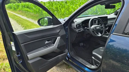 test-2026-dacia-bigster-hybrid-g-150-4x4-15