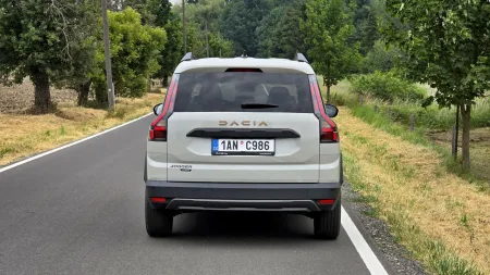 test-2026-dacia-jogger-hybrid-155-extreme-4