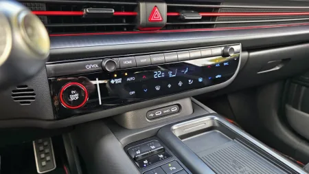 test-2026-hyundai-ioniq-6-power-4x4-n-line-elektromobil-29