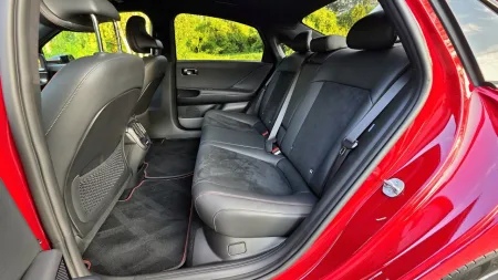 test-2026-hyundai-ioniq-6-power-4x4-n-line-elektromobil-35