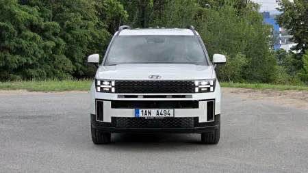 test-2026-hyundai-santa-fe-16-t-gdi-hev-4x4-3