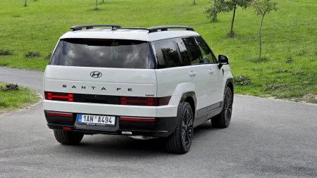 test-2026-hyundai-santa-fe-16-t-gdi-hev-4x4-6