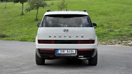 test-2026-hyundai-santa-fe-16-t-gdi-hev-4x4-7