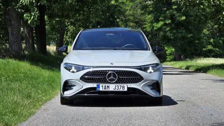 test-2026-mercedes-benz-cla-200-mhev-1