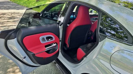 test-2026-mercedes-benz-cla-200-mhev-25