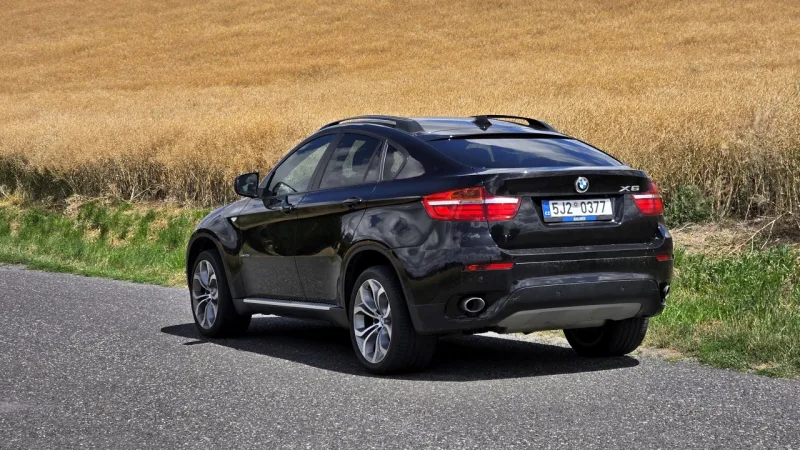test-ojetiny-2013-bmw-x6-40d-xdrive-10