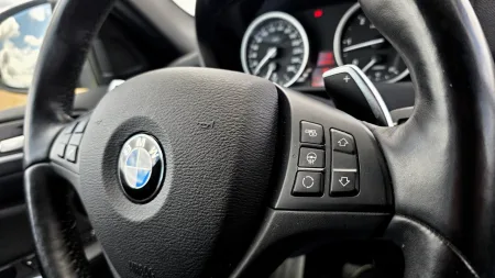 test-ojetiny-2013-bmw-x6-40d-xdrive-21
