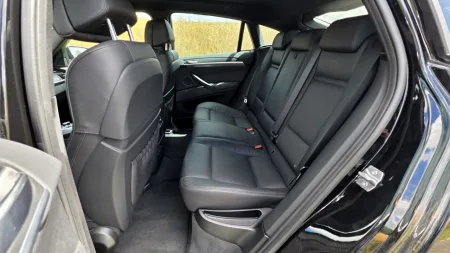 test-ojetiny-2013-bmw-x6-40d-xdrive-30
