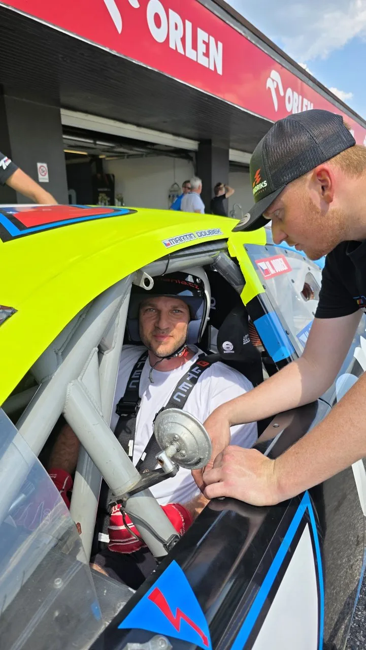 prvni-jizda-test-nascar-ondrej-dana