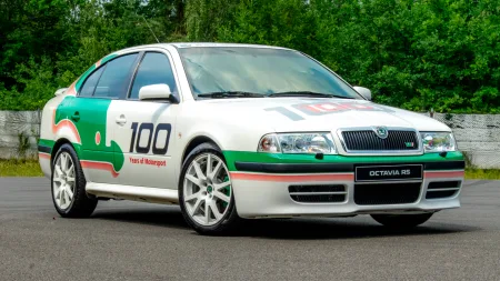 1-generace-skoda-octavia-rs-wrc-100_c76a4624-1440x810