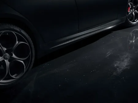 2026-alfa-romeo-giulia-edizione-luna-rossa-05