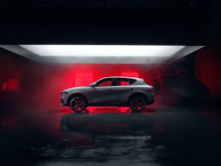 2026-alfa-romeo-tonale-edizione-luna-rossa-02