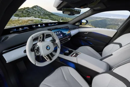 2026-bmw-rady-3-nova-generace-18