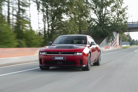2026-dodge-charger-daytona-elektromobil-16