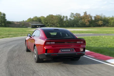 2026-dodge-charger-daytona-elektromobil-17