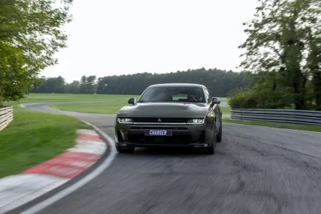 2026-dodge-charger-sixpack-sestivalec-12