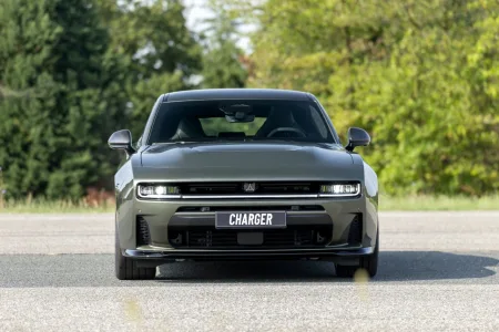 2026-dodge-charger-sixpack-sestivalec-2
