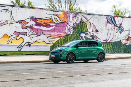 2026-renault-twingo-e-tech-23