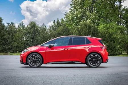 2026-volkswagen-id-3-gti-2